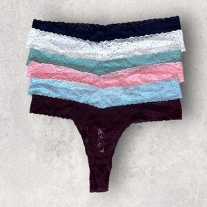 NWOT Nordstrom Bundle Lace underwear/ Thongs Size XL